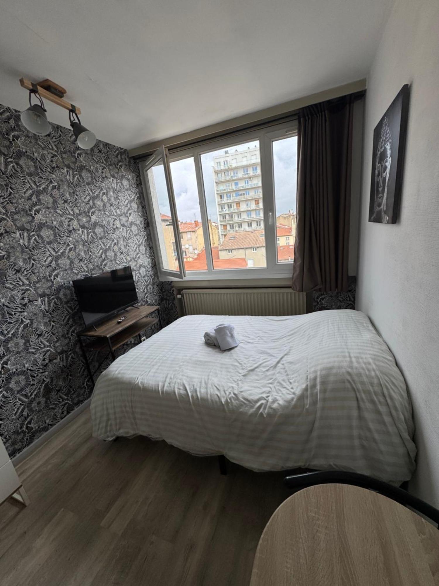 Studio Au Coeur De Valence 45 外观 照片